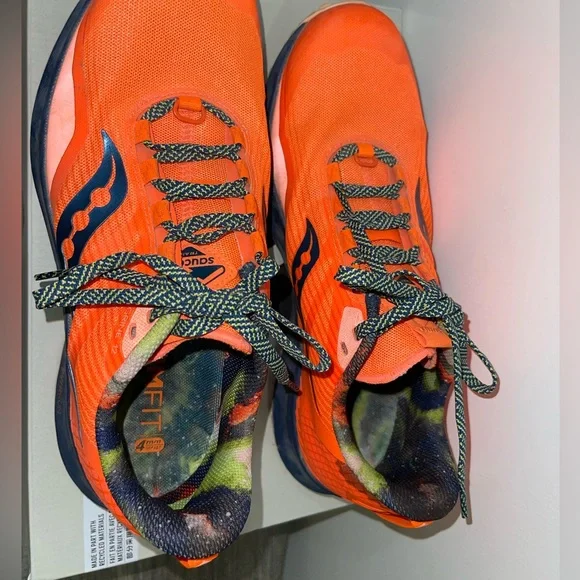 Orange Saucony athletic shoes - Picture 2 of 8